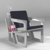 Fauteuil de lecture gris clair, taillé sur-mesure, dossier mi-hauteur, liseuse en option